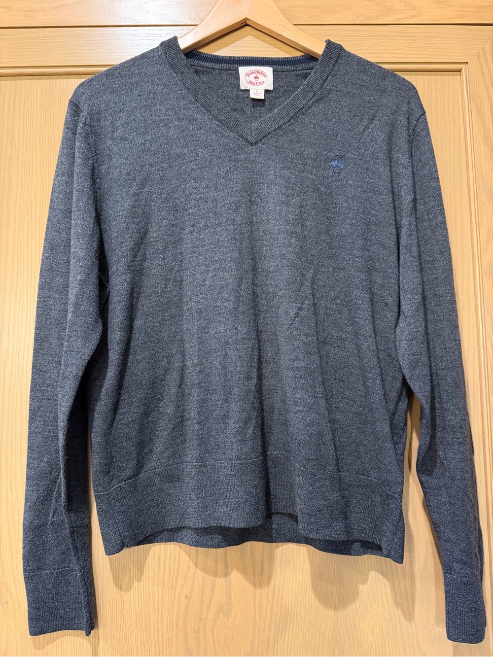 Brooks Brothers Men's Charcoal V-Neck Sweater
